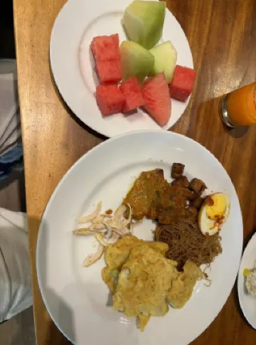 Sotis Residence Pejompongan Ăn uống Photos