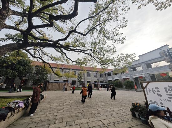 拾光青年旅舍（拱北口岸店）優惠