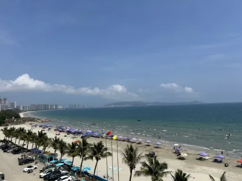 Lion Island Holiday Hotel (Shuangyuewan) In der Nähe des Hotels Photos