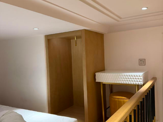 星辰飯店（深圳華強路地鐵站中心公園店）優惠