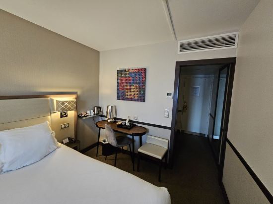 巴黎訥伊酒店優惠