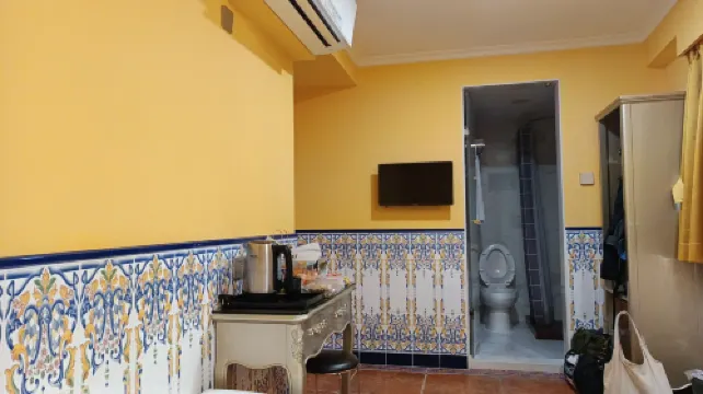 PENSÃO FAMÍLIA (RUA DAS ESTALAGENS) Area Publik Photos