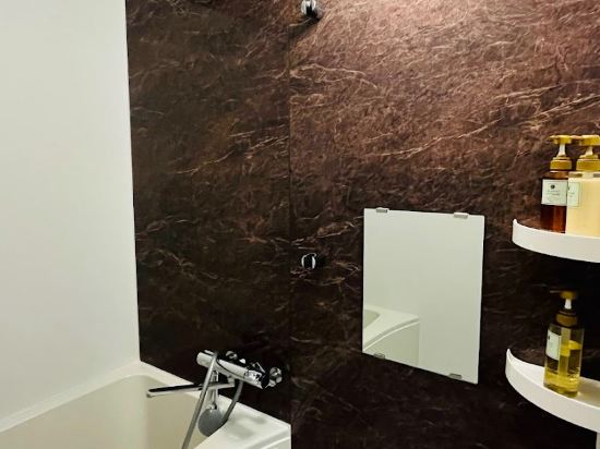 那霸久米比比飯店優惠