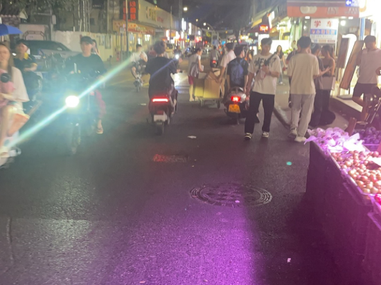 滙東假日酒店（廣州龍洞步行街植物園地鐵站店）優惠