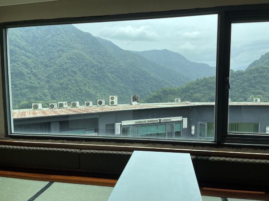 四季山妍溫泉會館優惠