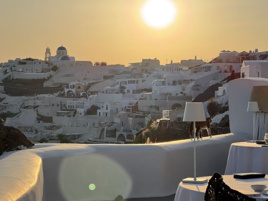 基里尼温泉套房酒店-立鼎世酒店集團優惠