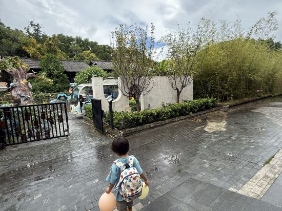 深圳小涼帽之家飯店（甘坑古鎮店）優惠