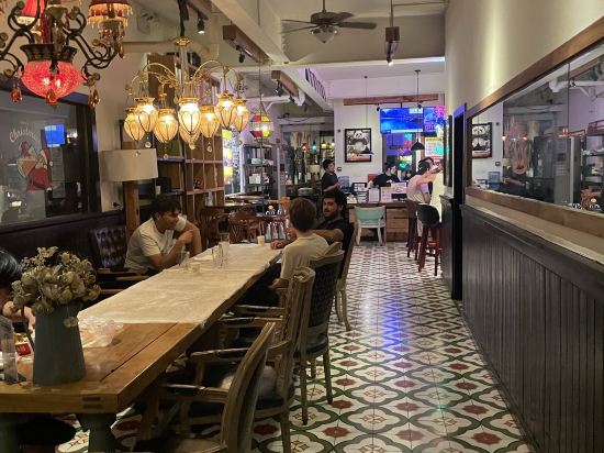 POSHPACKER拖板鞋青年旅舍旅行酒店（成都太古裏春熙路地鐵站店）優惠