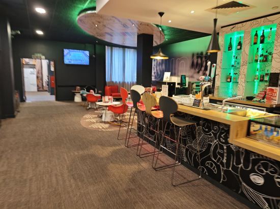 雷丁中心宜必思酒店優惠