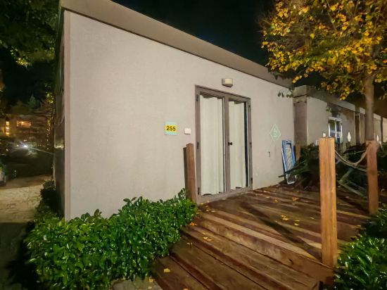 休 城中羅馬露營飯店優惠