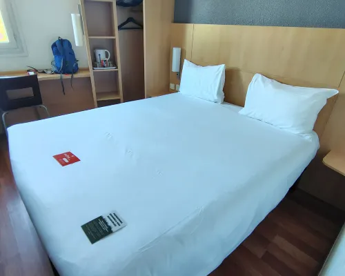 Ibis Calais Car Ferry Номера Photos