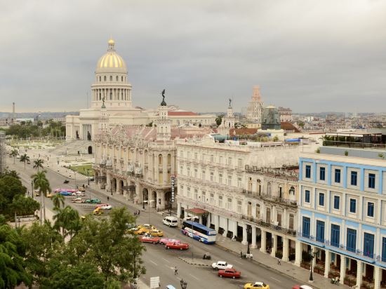 因佩羅斯塔帕克中央酒店優惠