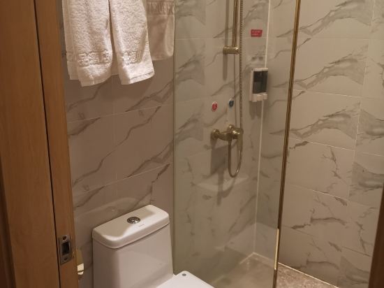 愛華精品酒店（深圳會展中心科學館地鐵站店）優惠