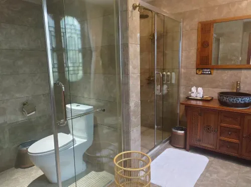 Chongqing Nanping Wanda Moments (Nanping Pedestrian Street) Zimmer Photos