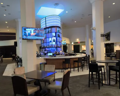 Sheraton Gateway Los Angeles Hotel Dining Photos