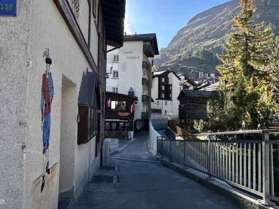 策馬特青年旅舍優惠