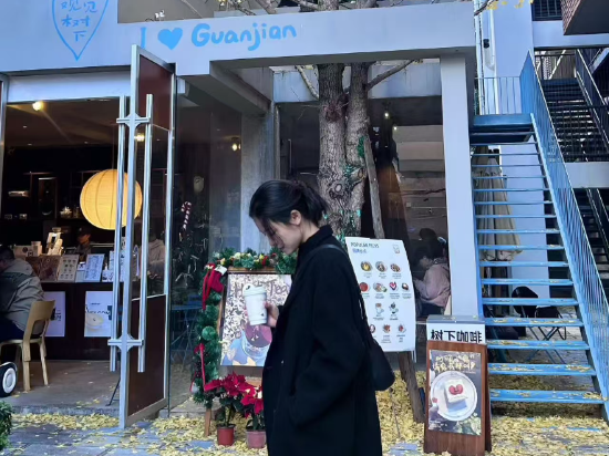 鉑斯登行政公寓（深圳京基濱河時代下沙地鐵站店）優惠