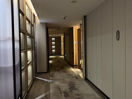 雲和夜泊飯店（上海虹橋樞紐國展中心店）優惠