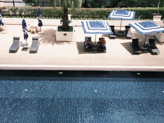 素坤逸通羅中心站酒店優惠