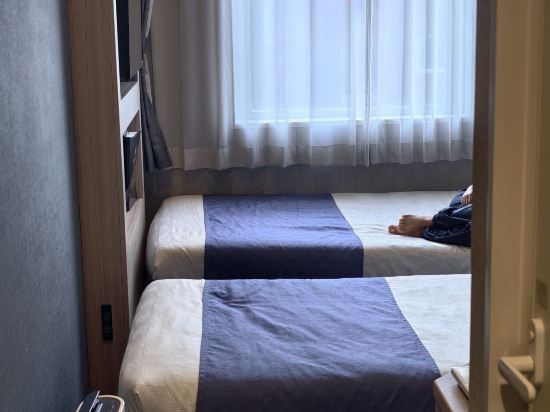 クインテッサホテル大阪心斎橋 Comic & Books クーポン