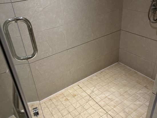 漫麗·影院酒店（海口日月廣場店）優惠