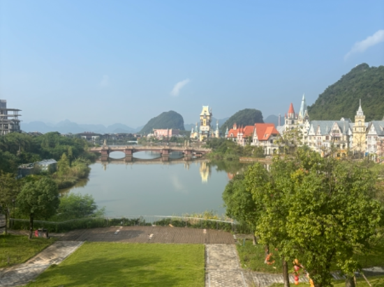 英德奧園希爾頓逸林度假酒店優惠