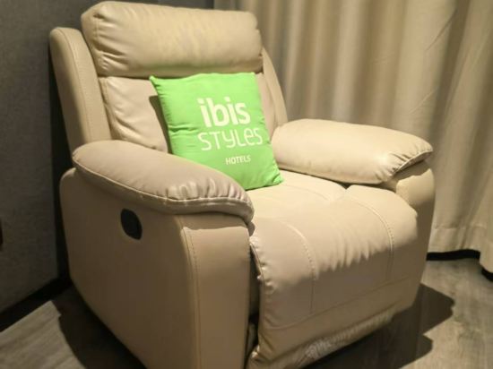 宜必思尚品飯店（東莞長安萬達廣場店）優惠