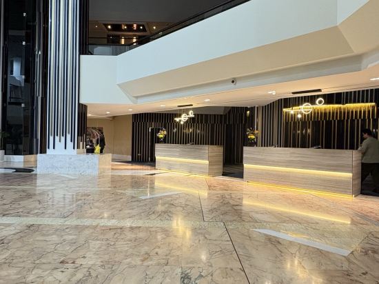 杜拜迪爾拉皇冠假日酒店優惠