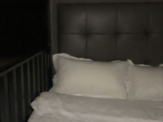 香蕉宿設計酒店（龍華民治店）優惠