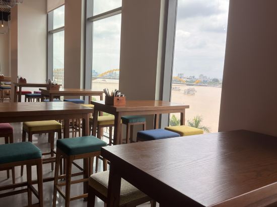 峴港河畔溫克飯店優惠