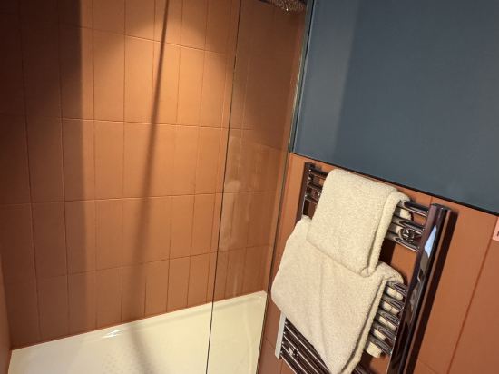 曼徹斯特惠特沃思洛克優惠