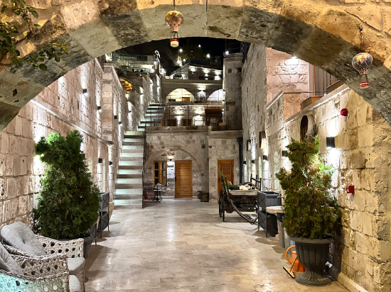 Caverna Premium洞穴飯店優惠