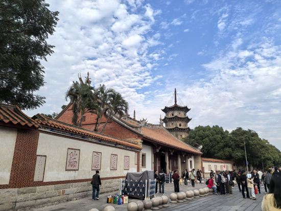 花度影院西街飯店優惠