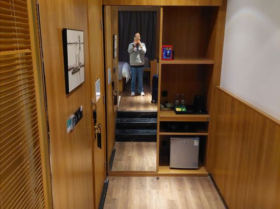 橙果酒店（深圳東門老街曬布地鐵站店）優惠