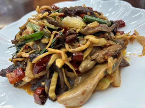 Qingshanjian Riverside Stilt House Inn (Phoenix Ancient Town - Hongqiao North Gate Pier Branch Dining Photos