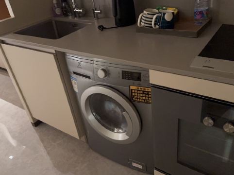 四季行政國際酒店公寓（深圳南山前海自貿區店）優惠