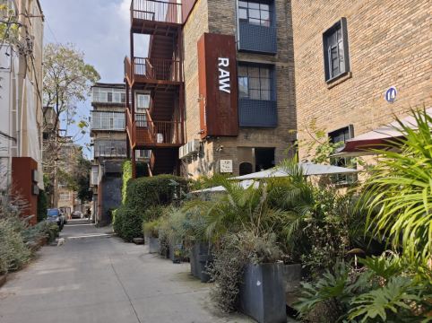 花築奢·Raw酒店（金馬碧雞翠湖昆明店）優惠