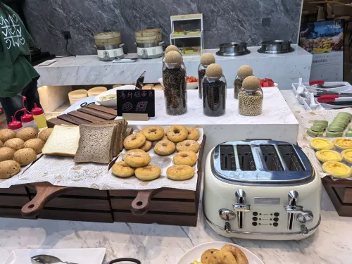 Guangzhou South Railway Station Poltton International Apartment (Panyu Chimelong) Питание Photos