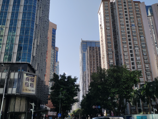 格蘭雲天·閲酒店（深圳東門店）優惠