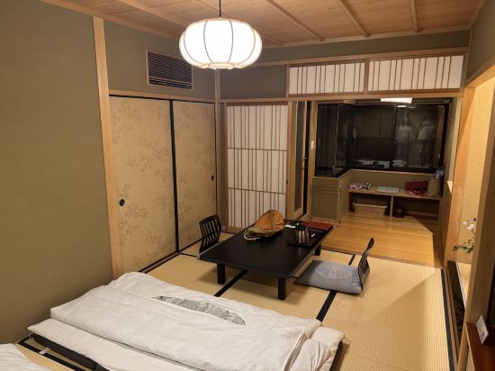 京都　嵐山温泉　渡月亭 クーポン