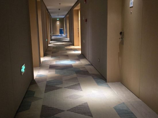 廣州番禺智選假日酒店優惠