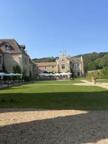 Abbaye des Vaux De Cernay À proximité de l'hôtel Photos