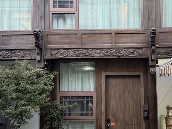 麗江雲慢·石溪民宿（古城大水車店）優惠