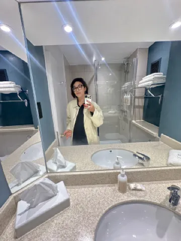 Delta Hotels Bristol City Centre Photos