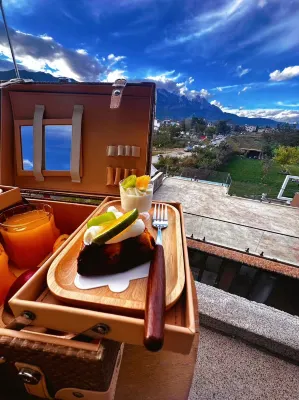 萬川續·ValleVive日照金山全景度假飯店（白沙古鎮店） Photos