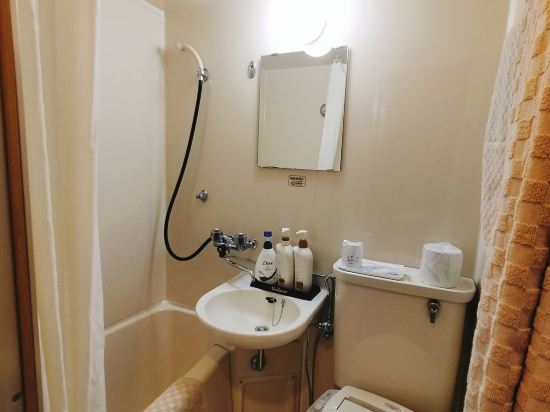 ホテルニュースター池袋 クーポン