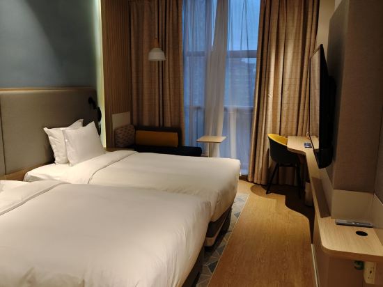 深圳北站智選假日飯店優惠