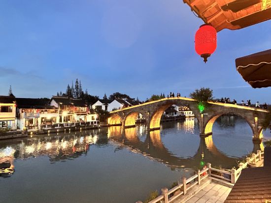 錦江都城經典上海青年會人民廣場酒店優惠