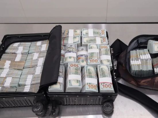 新濠潤假日酒店濠通樓（珠海拱北口岸店）優惠