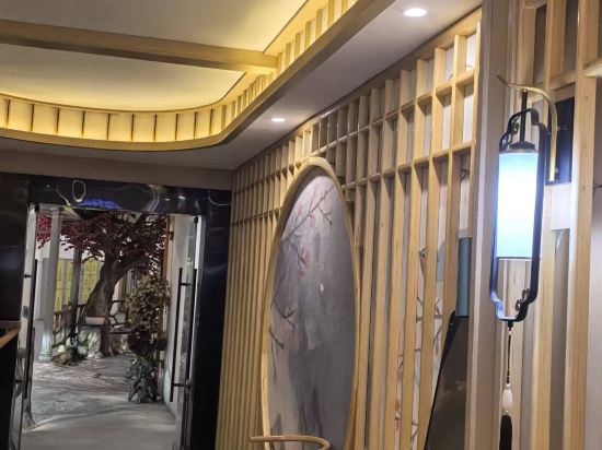 品美居溫泉影院飯店（都江堰景區南橋店）優惠